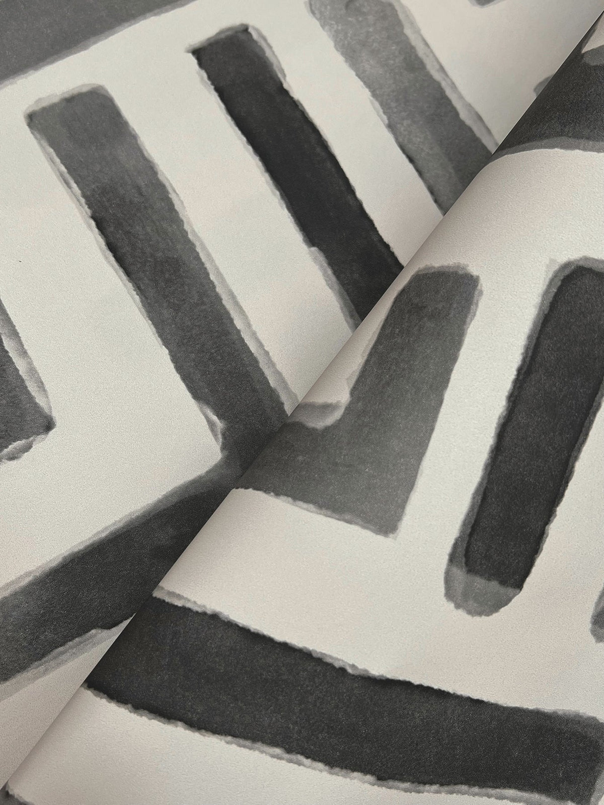 LM5365-peel-and-stick-wallpaper-detail-closeup