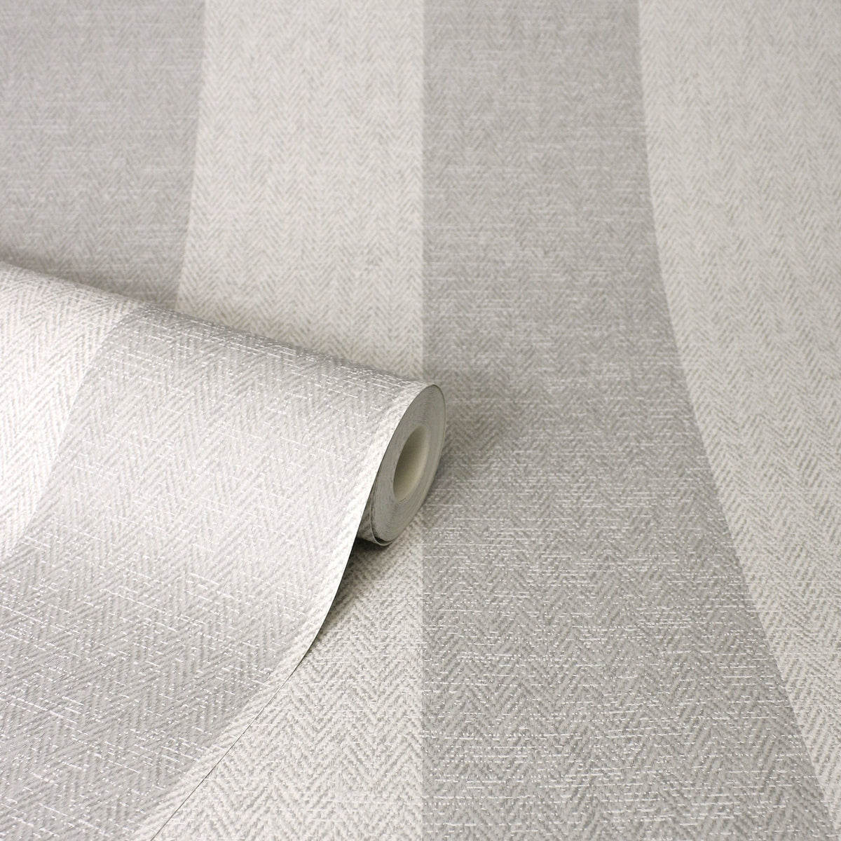 M1872-peel-and-stick-wallpaper-detail-closeup