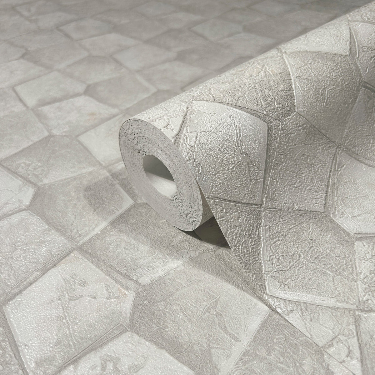 MA34906-peel-and-stick-wallpaper-detail-closeup