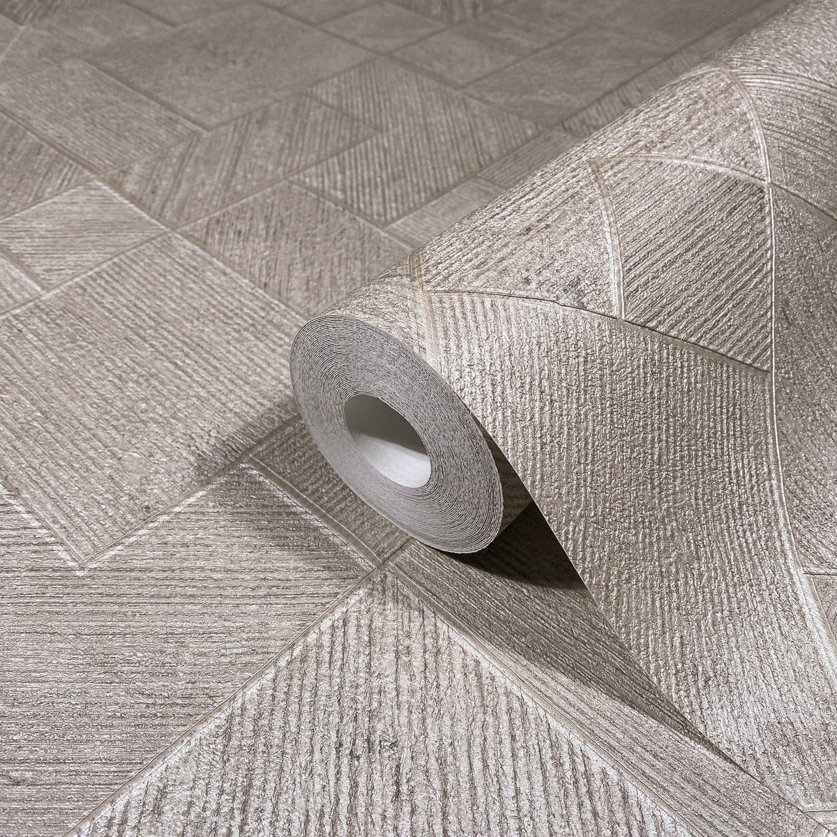 MA35510-peel-and-stick-wallpaper-detail-closeup