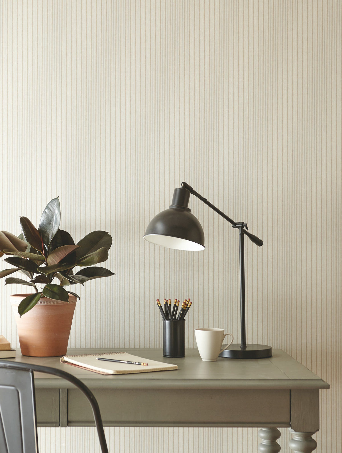 ME1563-peel-and-stick-wallpaper-room-scene