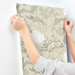 MF4754-peel-and-stick-wallpaper-stick-application-step