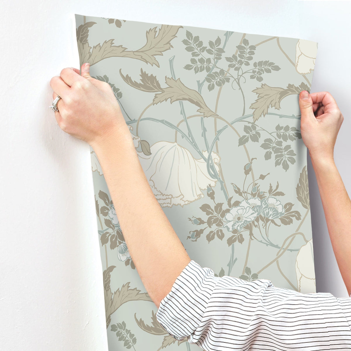 MF4755-peel-and-stick-wallpaper-stick-application-step