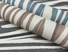 MI10342-peel-and-stick-wallpaper-detail-closeup-2