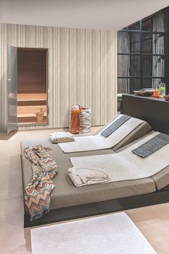 MI10398-peel-and-stick-wallpaper-room-scene-detail-closeup