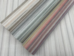 MI10398-peel-and-stick-wallpaper-detail-closeup-3