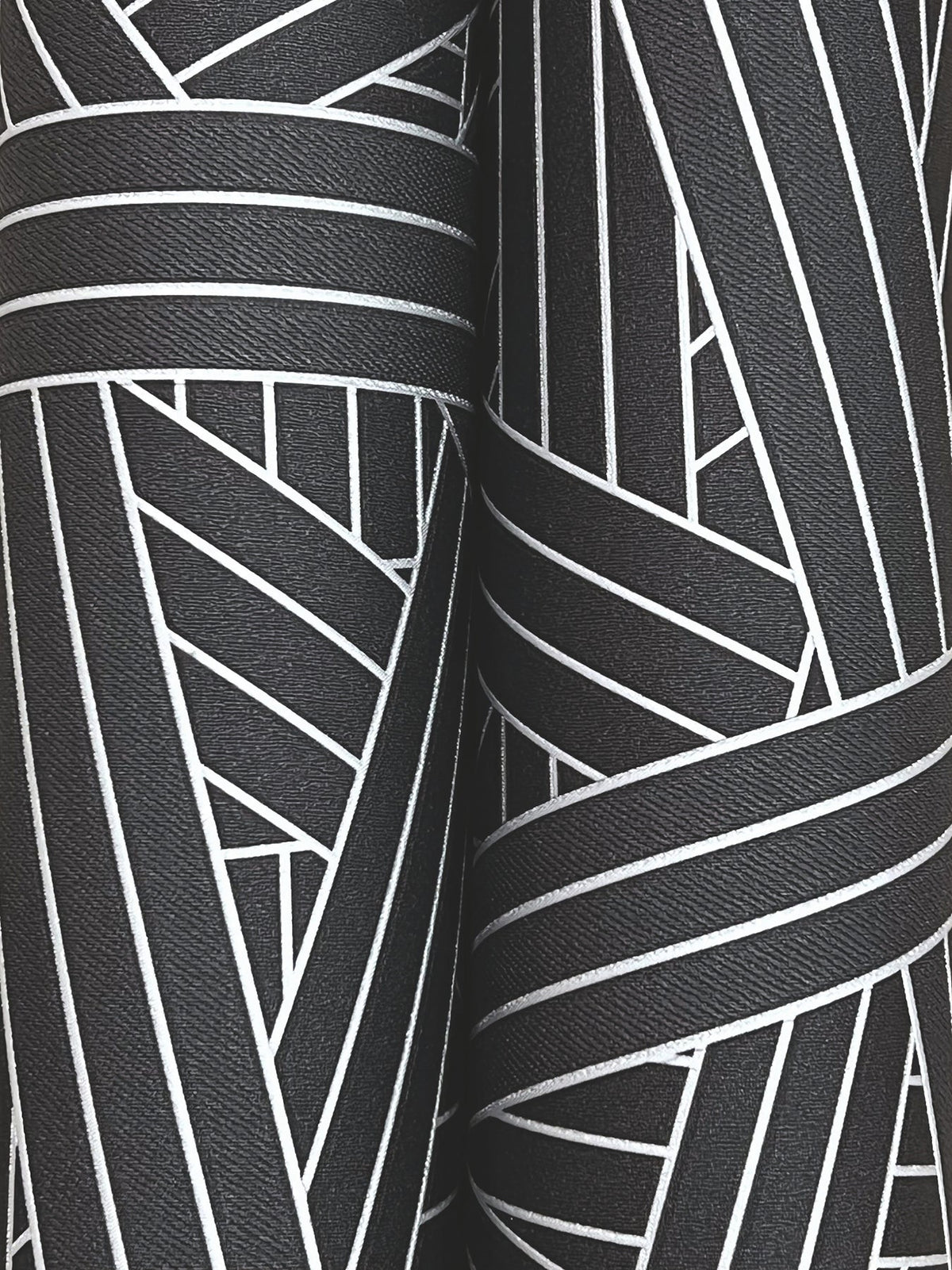 MI10564-peel-and-stick-wallpaper-detail-closeup