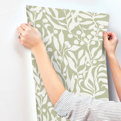 MT5614-peel-and-stick-wallpaper-stick-application-step
