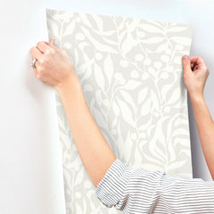 MT5615-peel-and-stick-wallpaper-stick-application-step