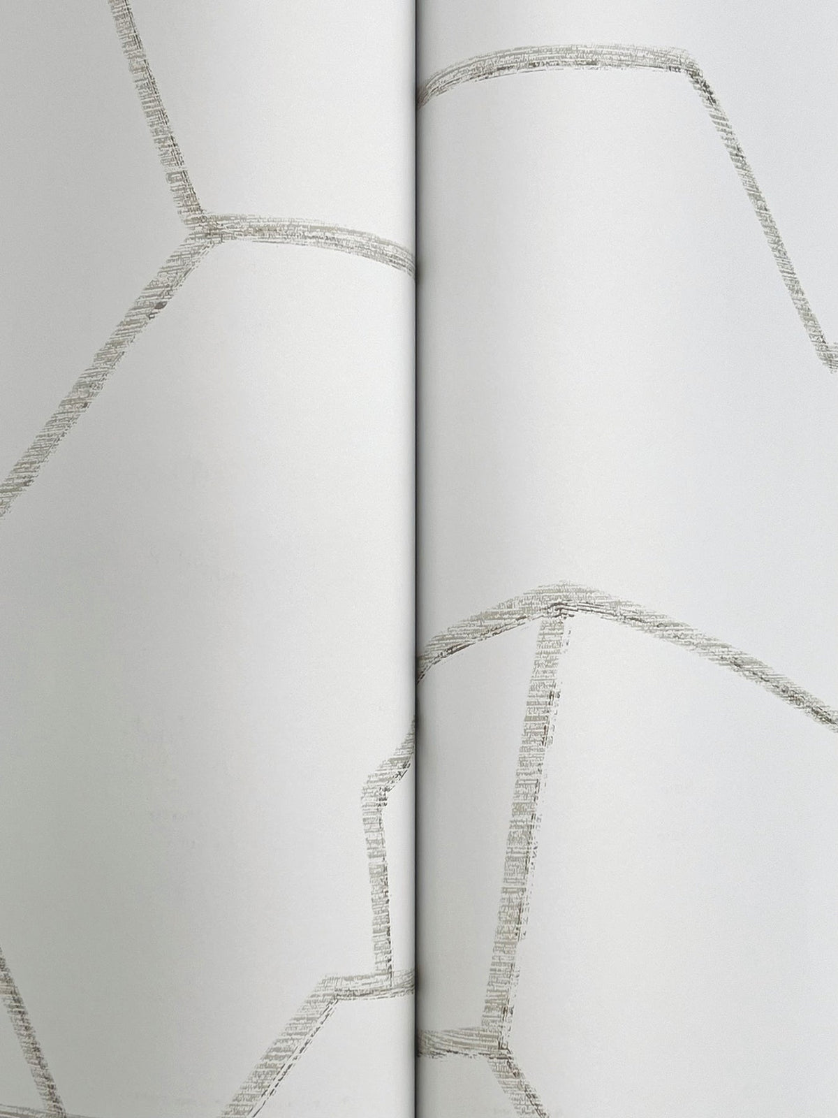 MT5625-peel-and-stick-wallpaper-detail-closeup