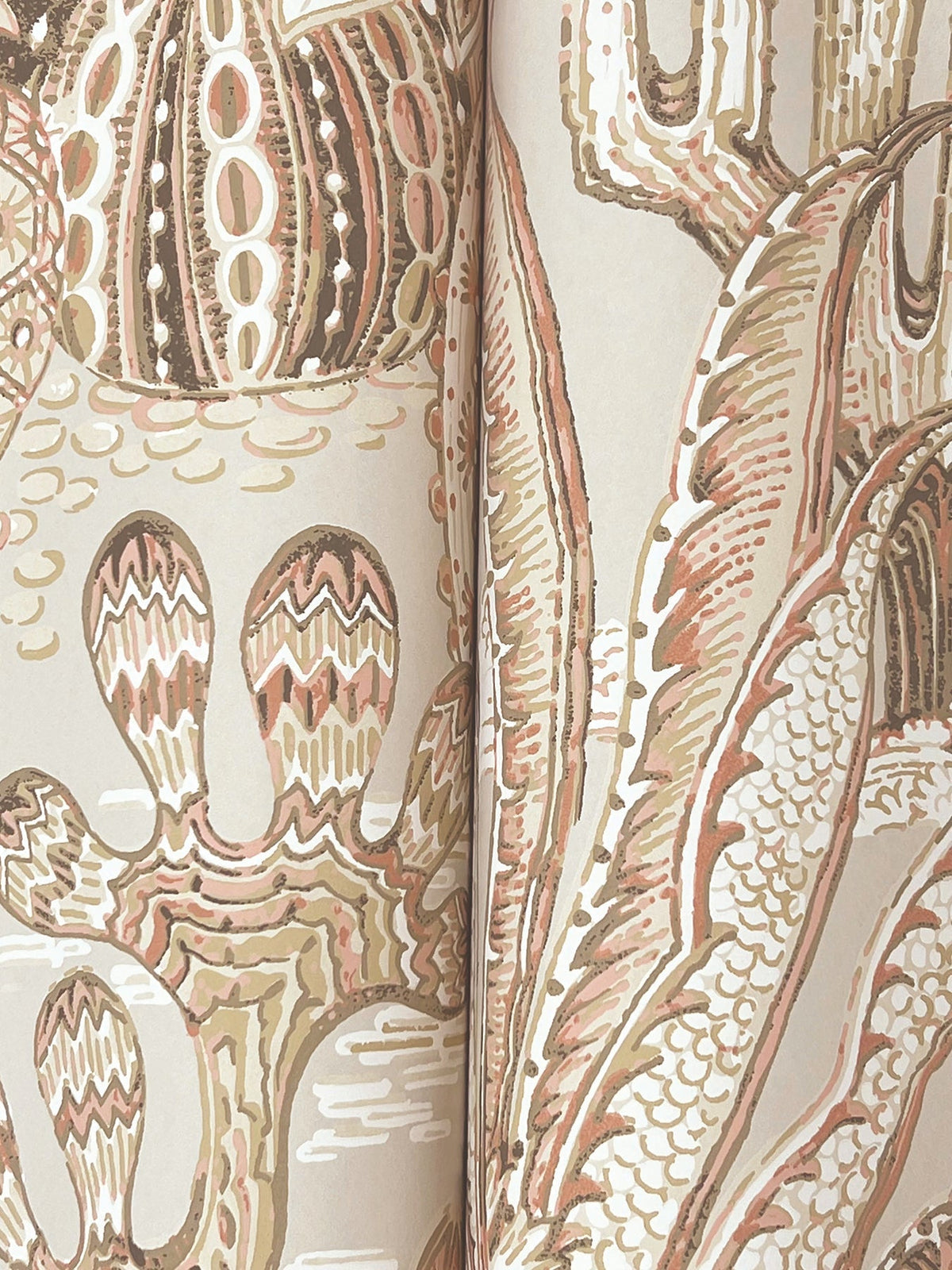 MT5632-peel-and-stick-wallpaper-detail-closeup