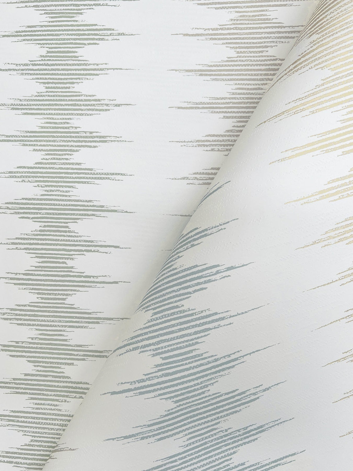 MT5641-peel-and-stick-wallpaper-detail-closeup
