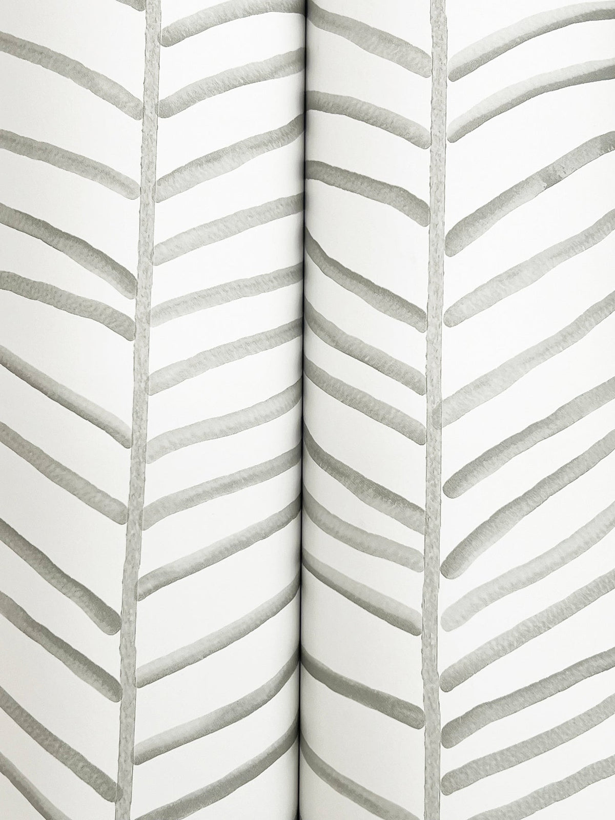 MT5671-peel-and-stick-wallpaper-detail-closeup