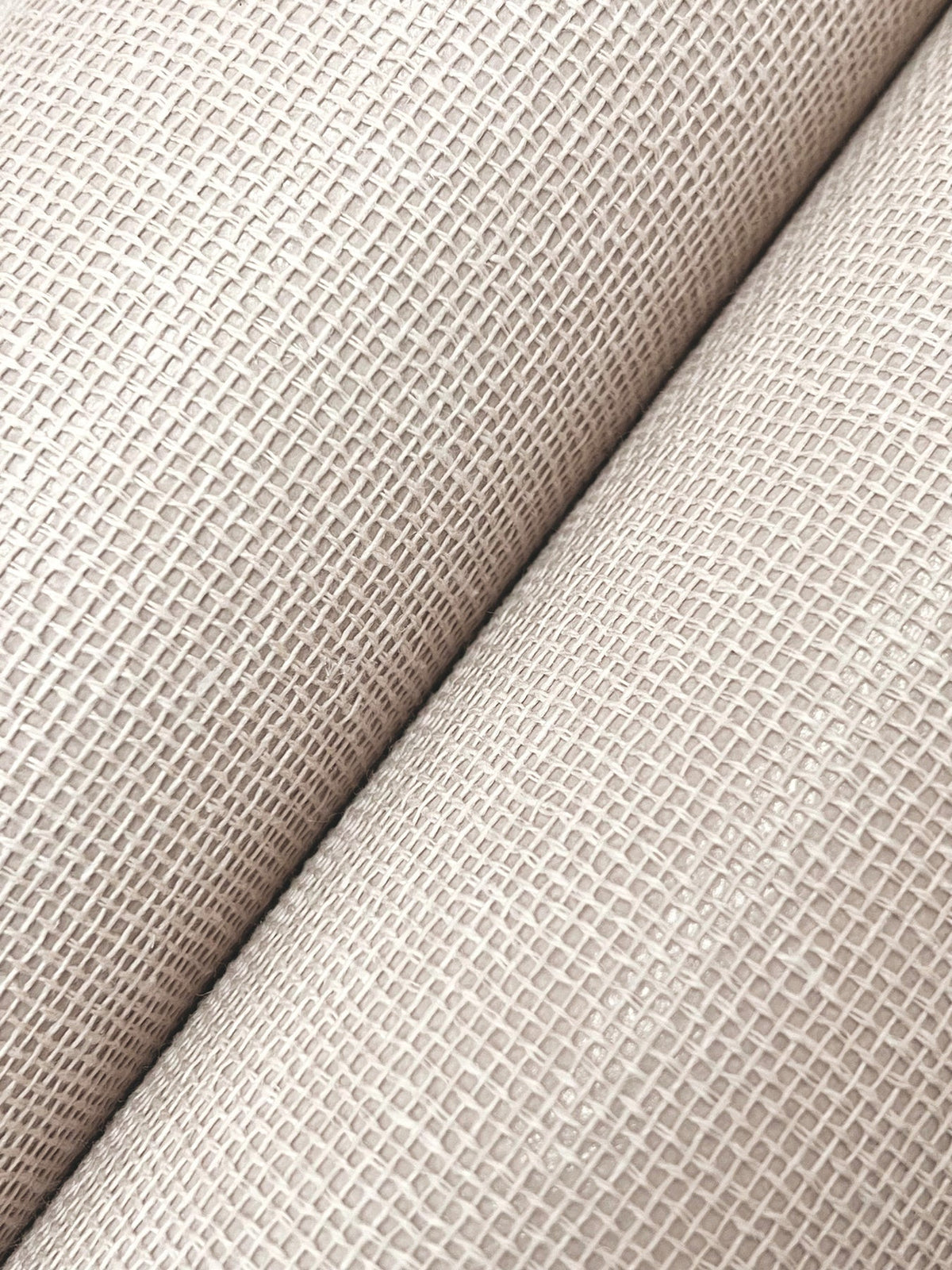 MX9603-peel-and-stick-wallpaper-detail-closeup