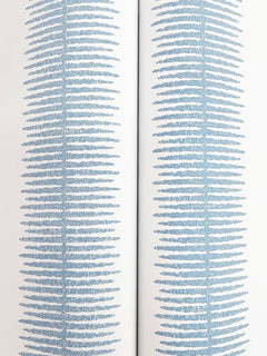 MX9611-peel-and-stick-wallpaper-detail-closeup