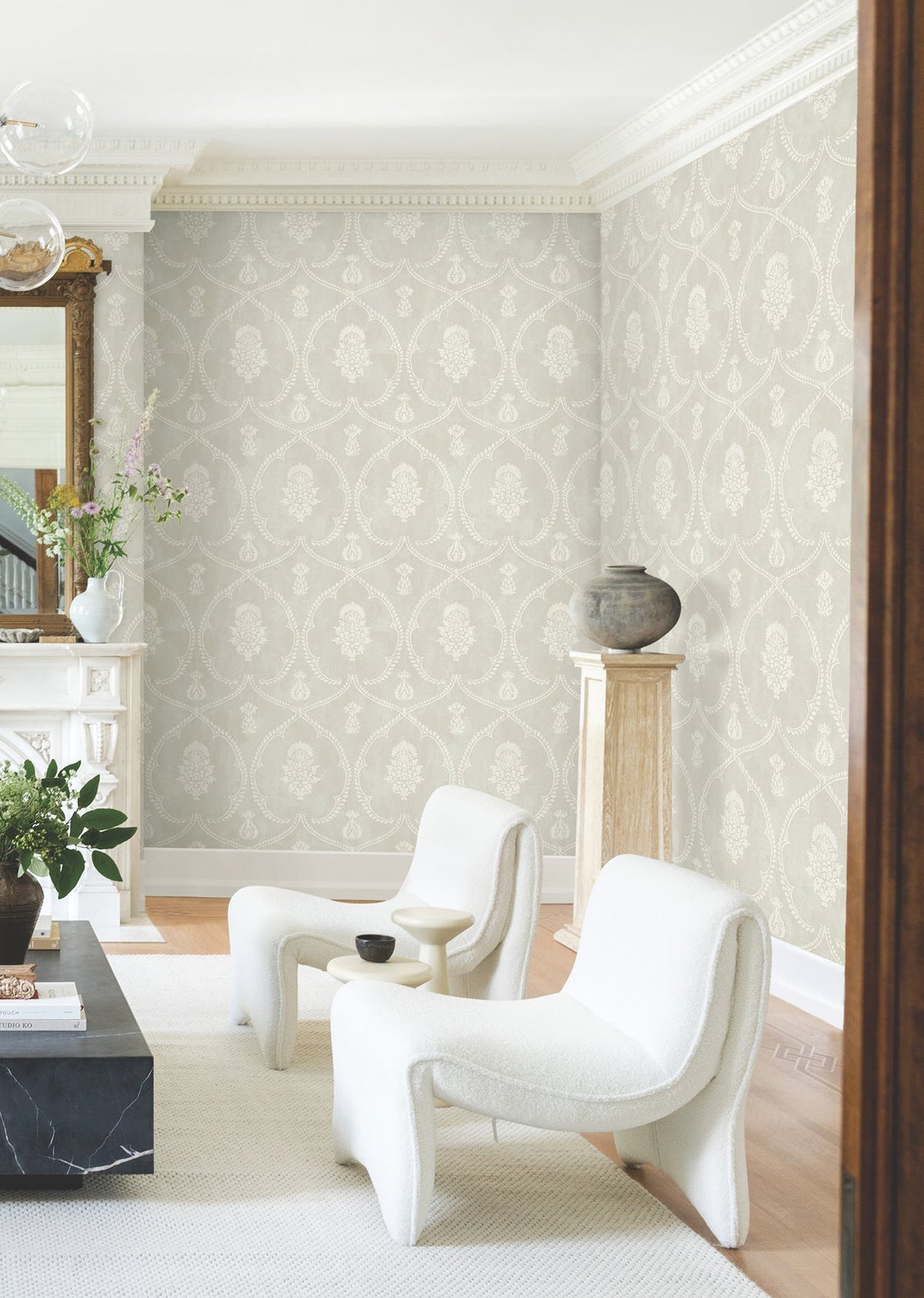 MX9642-peel-and-stick-wallpaper-room-scene