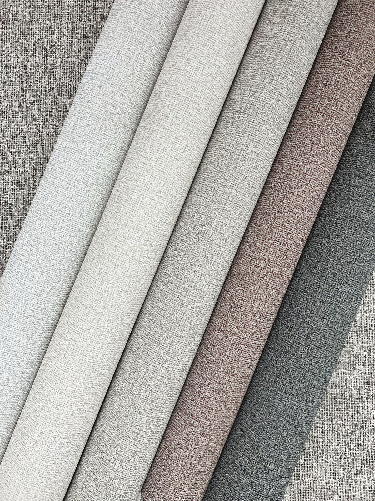 ND3009N-peel-and-stick-wallpaper-detail-closeup