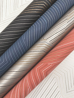 OI0615-peel-and-stick-wallpaper-detail-closeup