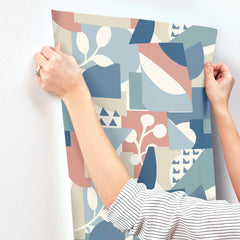 OI0674-peel-and-stick-wallpaper-stick-application-step