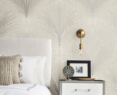 OI0684-peel-and-stick-wallpaper-room-scene-detail-closeup