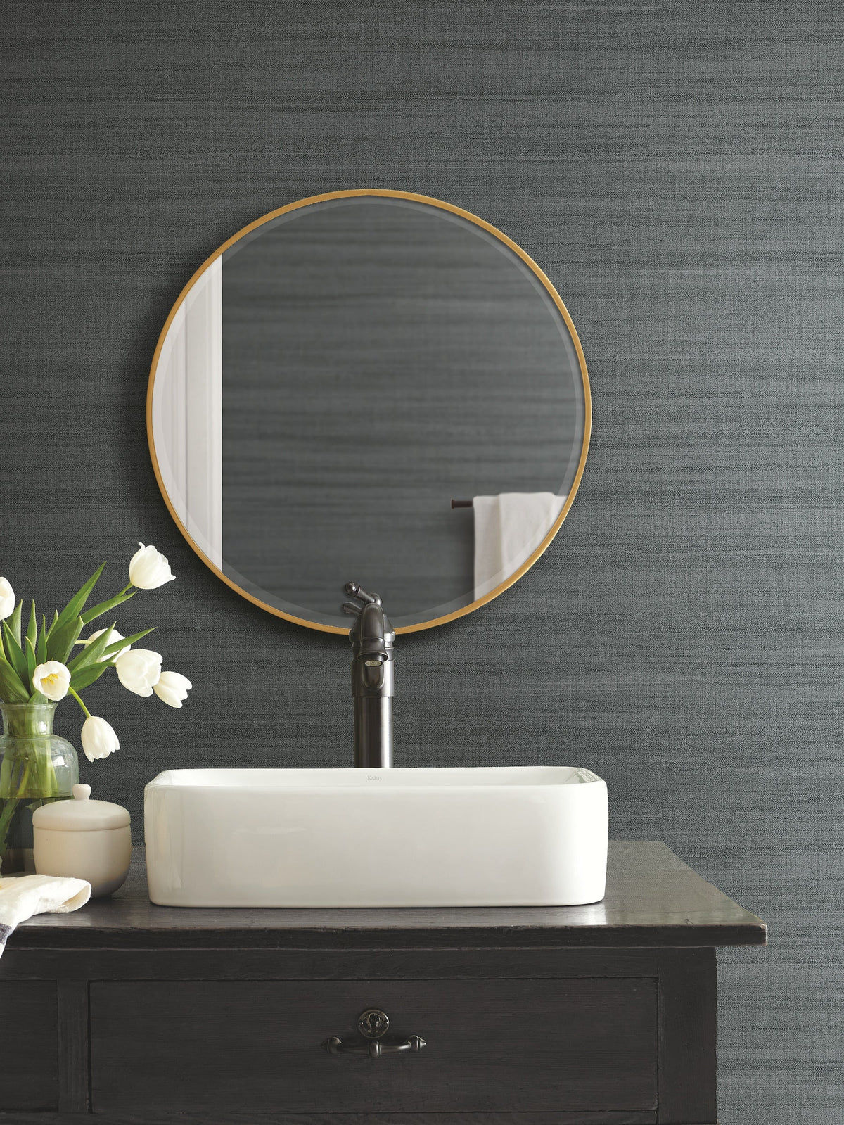 OM3662-peel-and-stick-wallpaper-room-scene