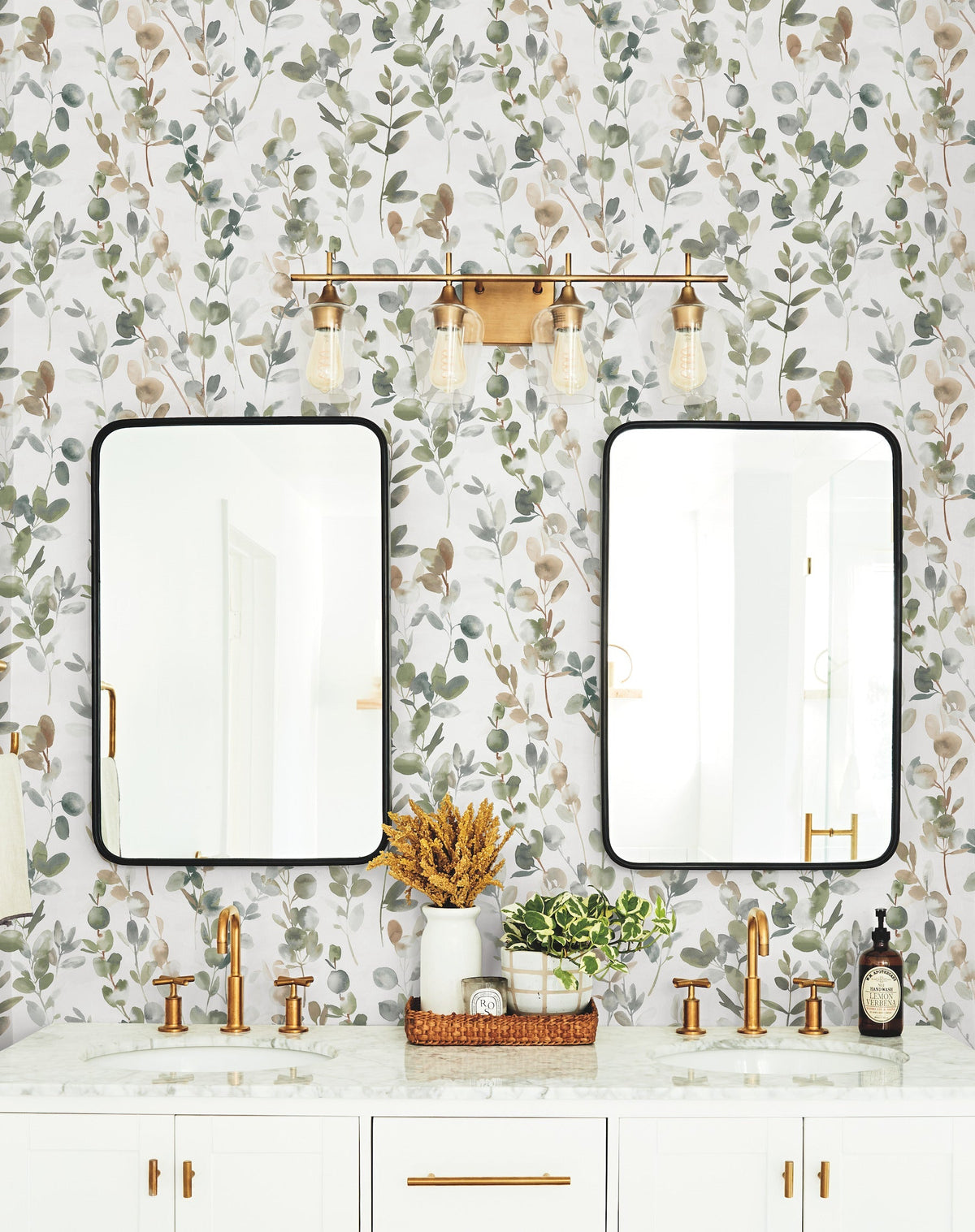 OS4311-peel-and-stick-wallpaper-room-scene