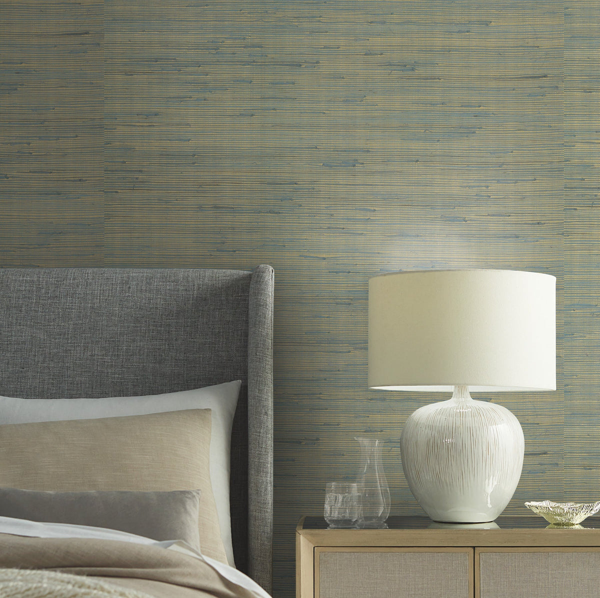 OS4326-peel-and-stick-wallpaper-room-scene
