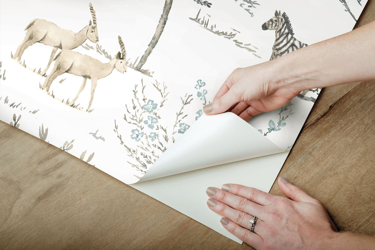 PSW1212RL-peel-and-stick-wallpaper-peel-application-step