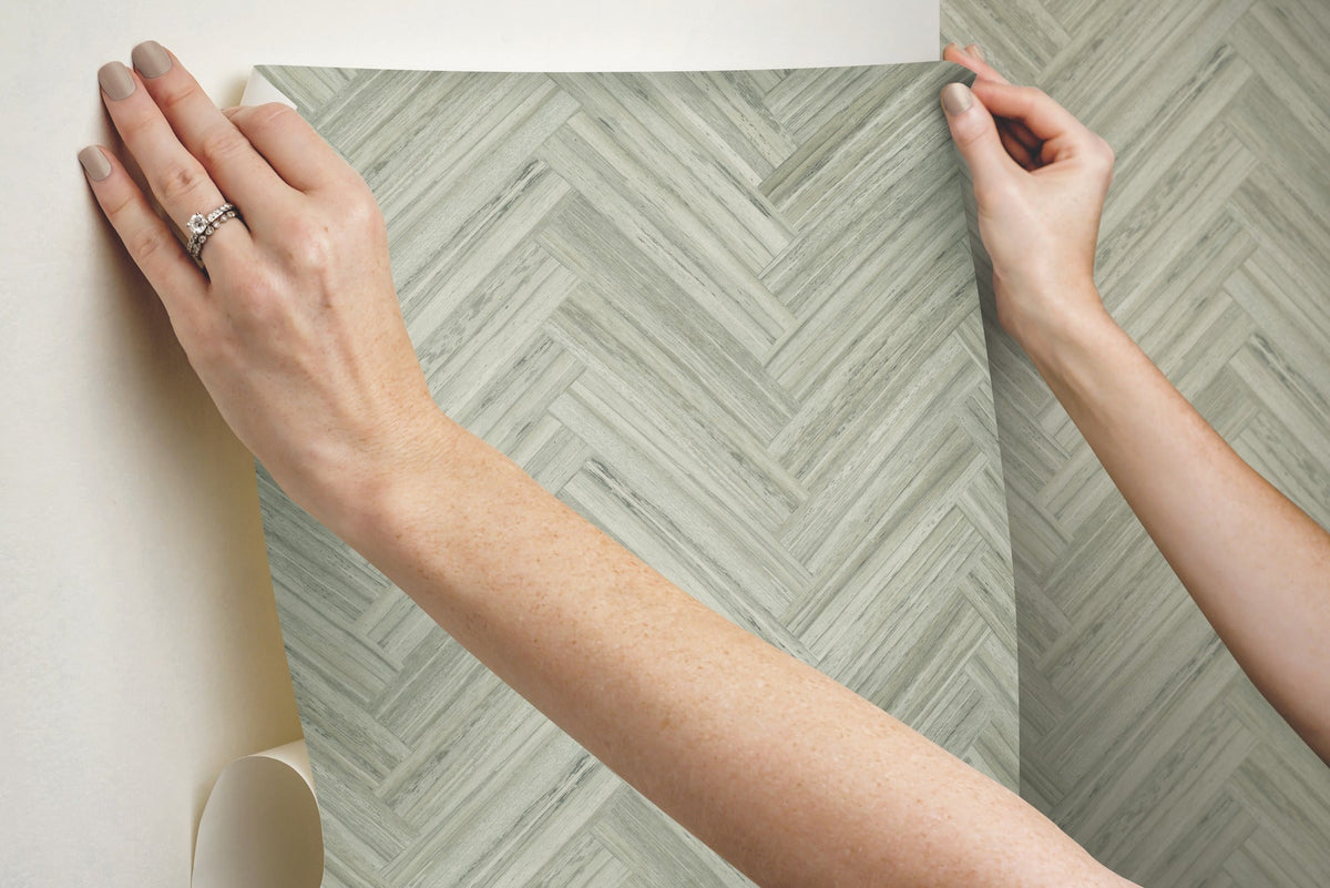 PSW1286RL-peel-and-stick-wallpaper-stick-application-step
