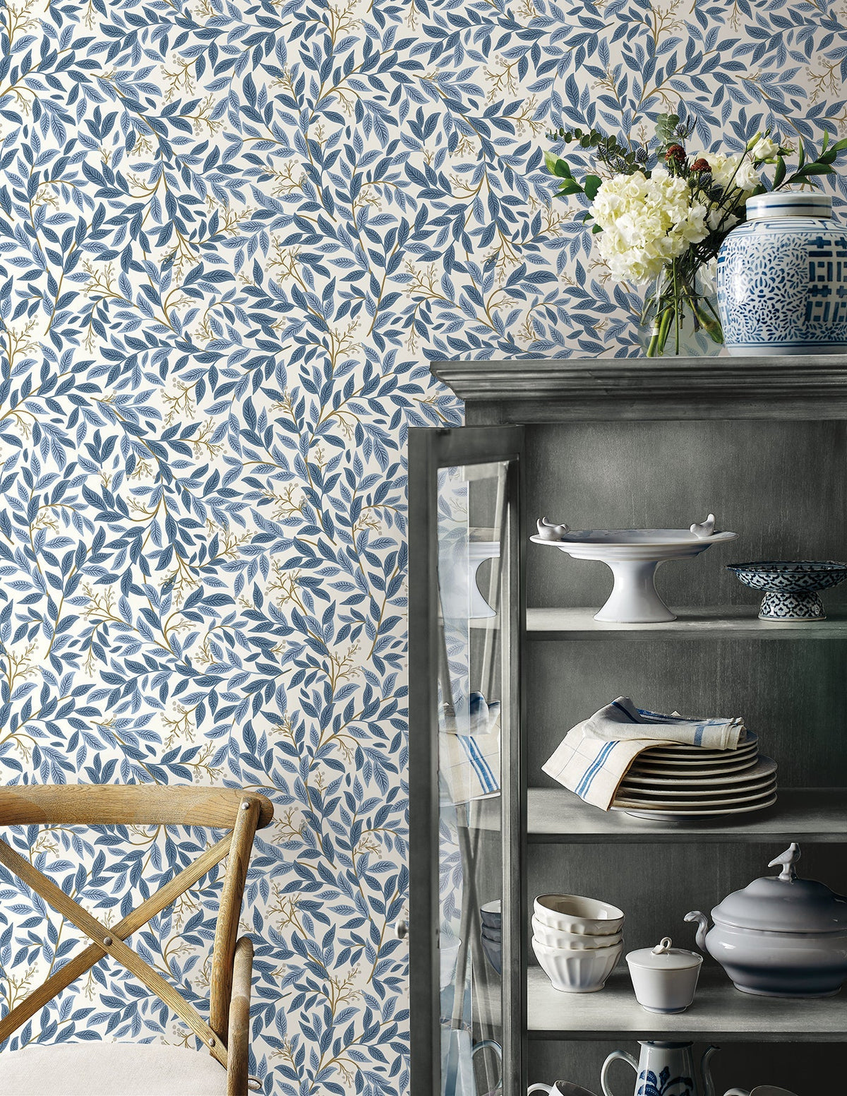 PSW1469RL-peel-and-stick-wallpaper-room-scene