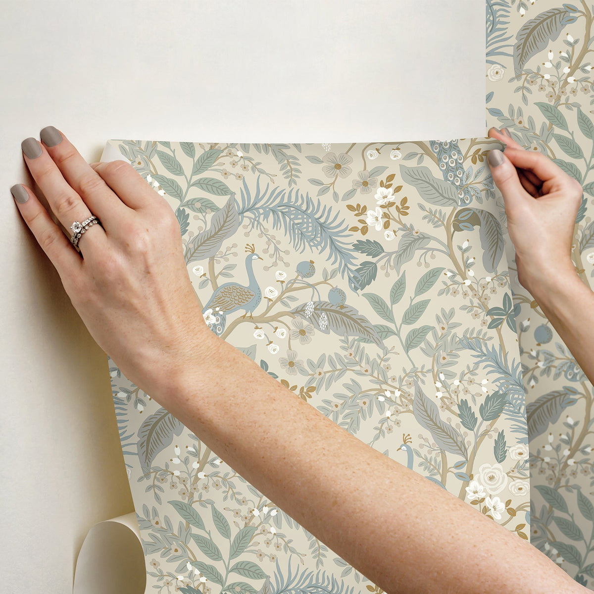 PSW1538RL-peel-and-stick-wallpaper-stick-application-step