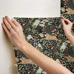 PSW1680RL-peel-and-stick-wallpaper-stick-application-step