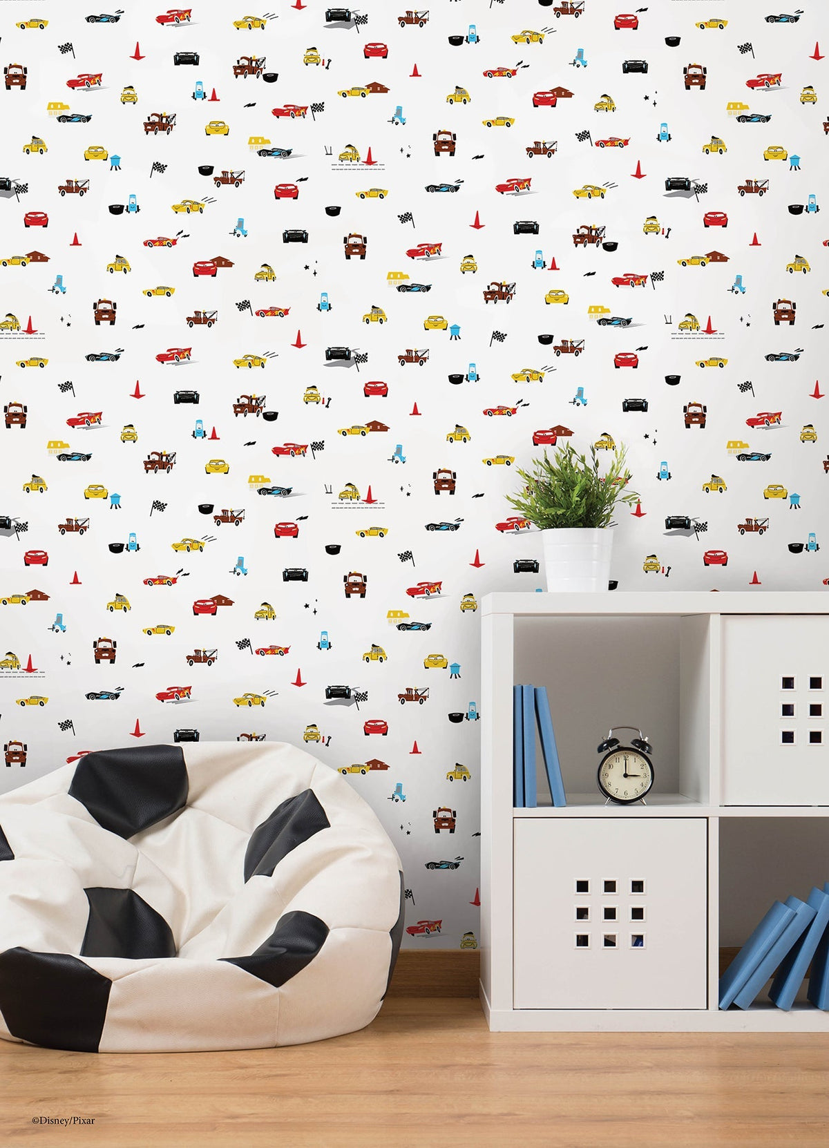 RMK12816PL-peel-and-stick-wallpaper-room-scene-detail-closeup