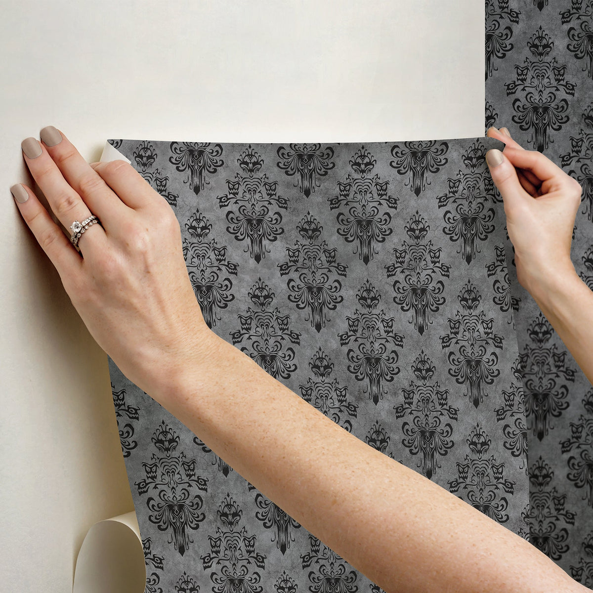RMWS1220-peel-and-stick-wallpaper-stick-application-step