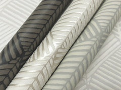 RRD7659N-peel-and-stick-wallpaper-detail-closeup