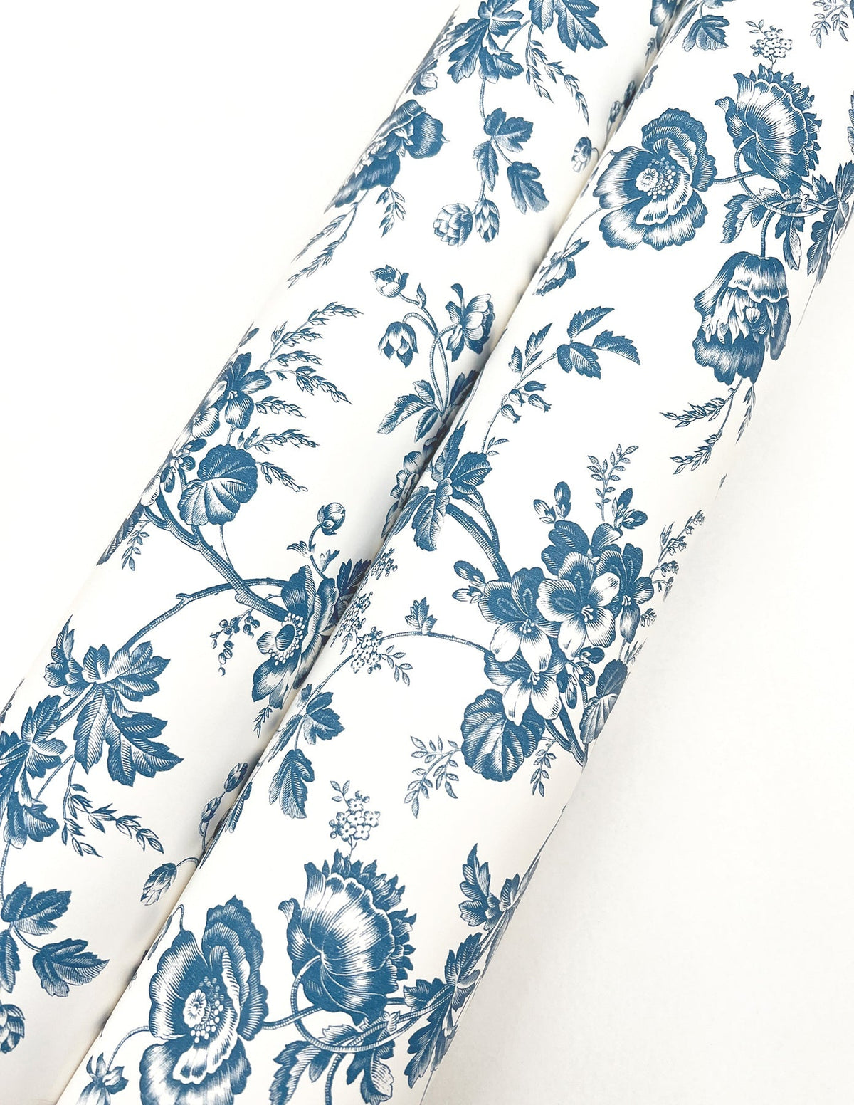 RT7873-peel-and-stick-wallpaper-detail-closeup
