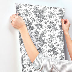 RT7875-peel-and-stick-wallpaper-stick-application-step