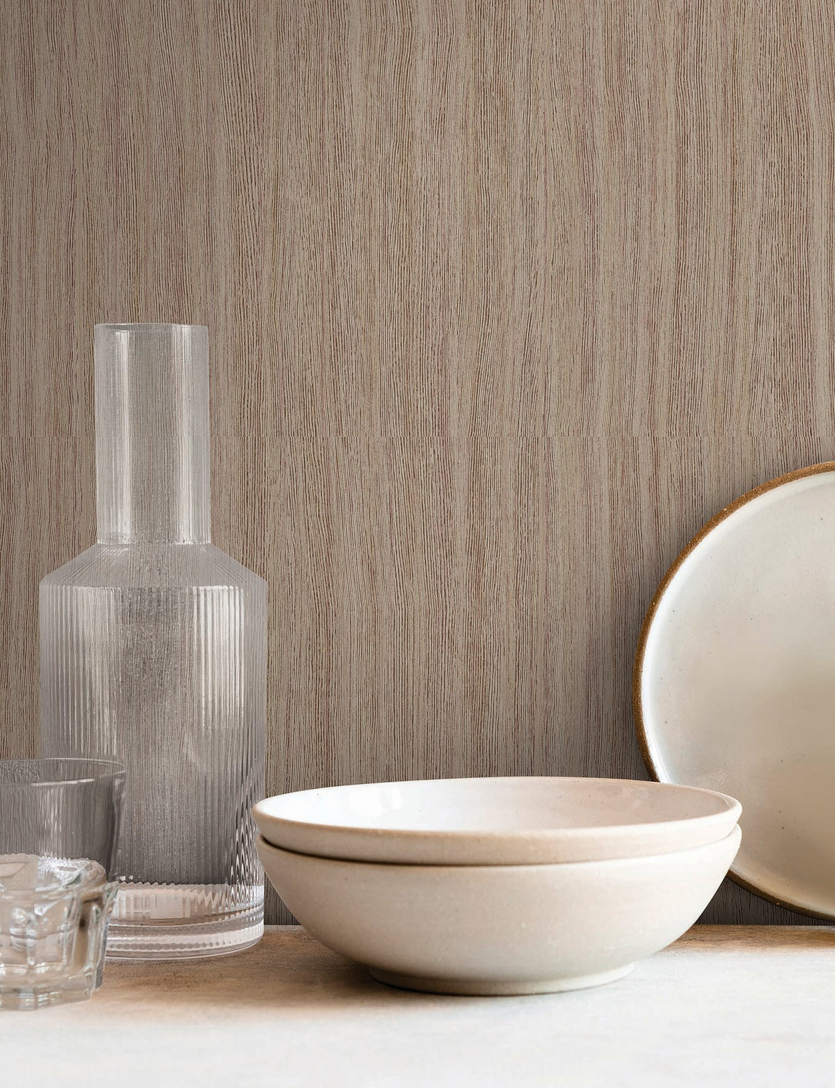SI25710-peel-and-stick-wallpaper-room-scene-detail-closeup