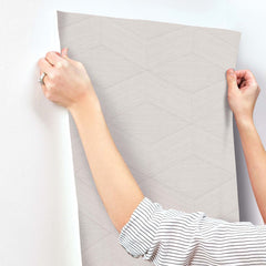 SI25831-peel-and-stick-wallpaper-stick-application-step