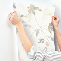 SO2444-peel-and-stick-wallpaper-stick-application-step-2