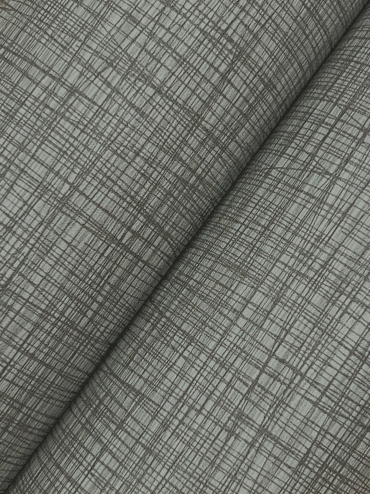 UW1063N-peel-and-stick-wallpaper-detail-closeup