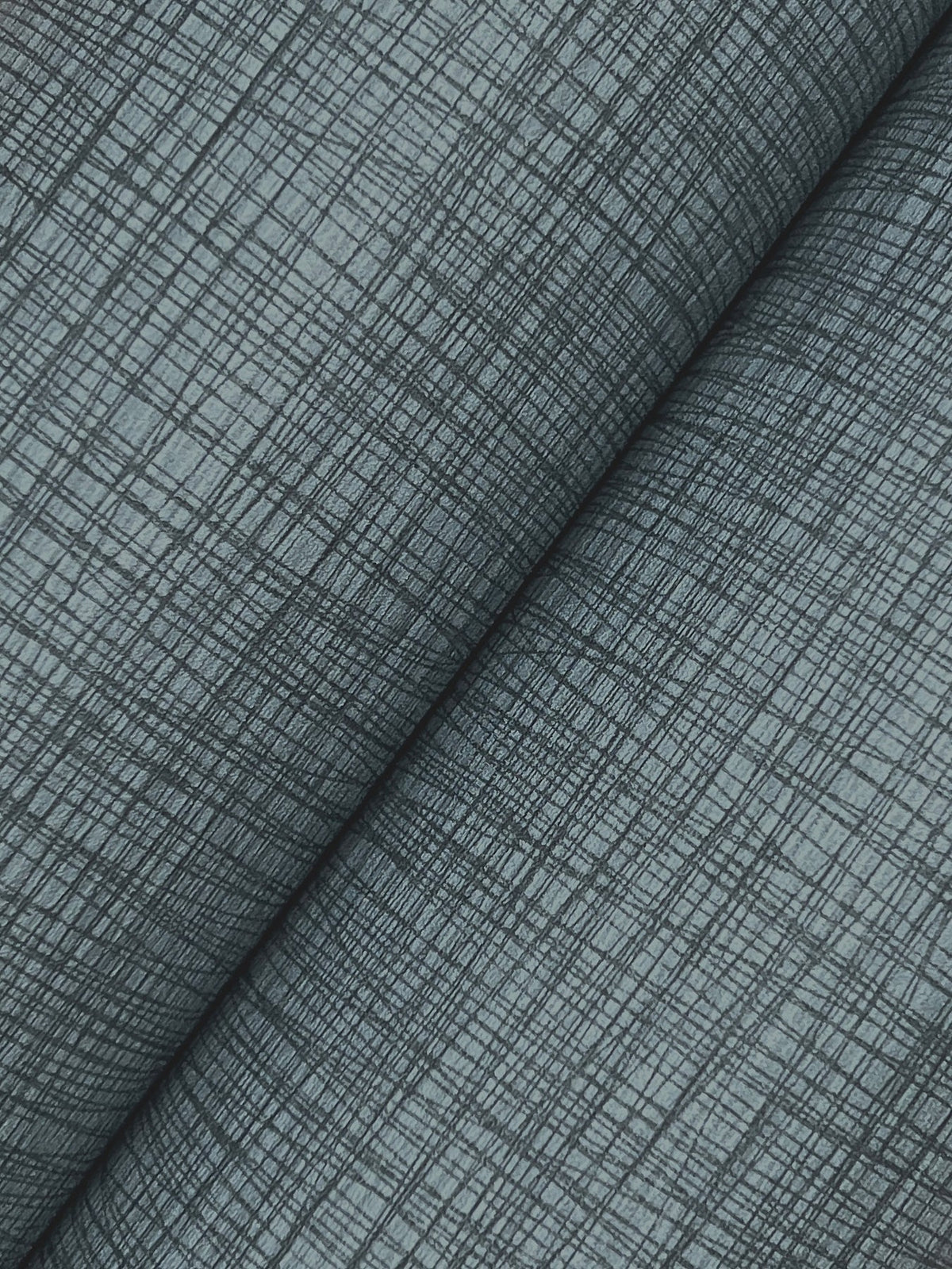 UW1064N-peel-and-stick-wallpaper-detail-closeup