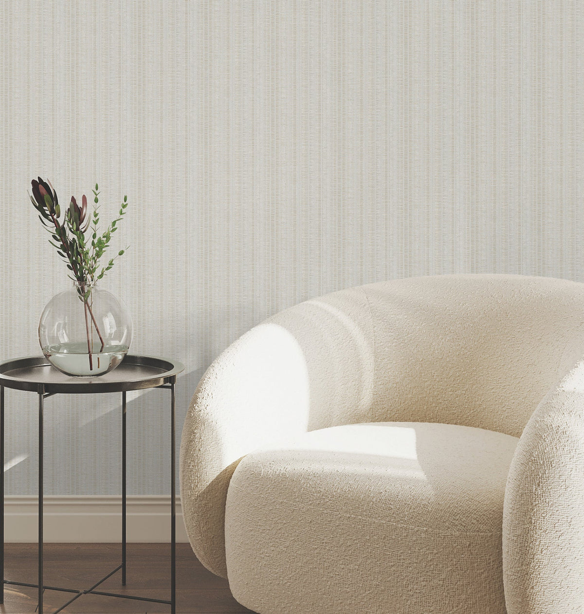 UW1090N-peel-and-stick-wallpaper-room-scene-detail-closeup