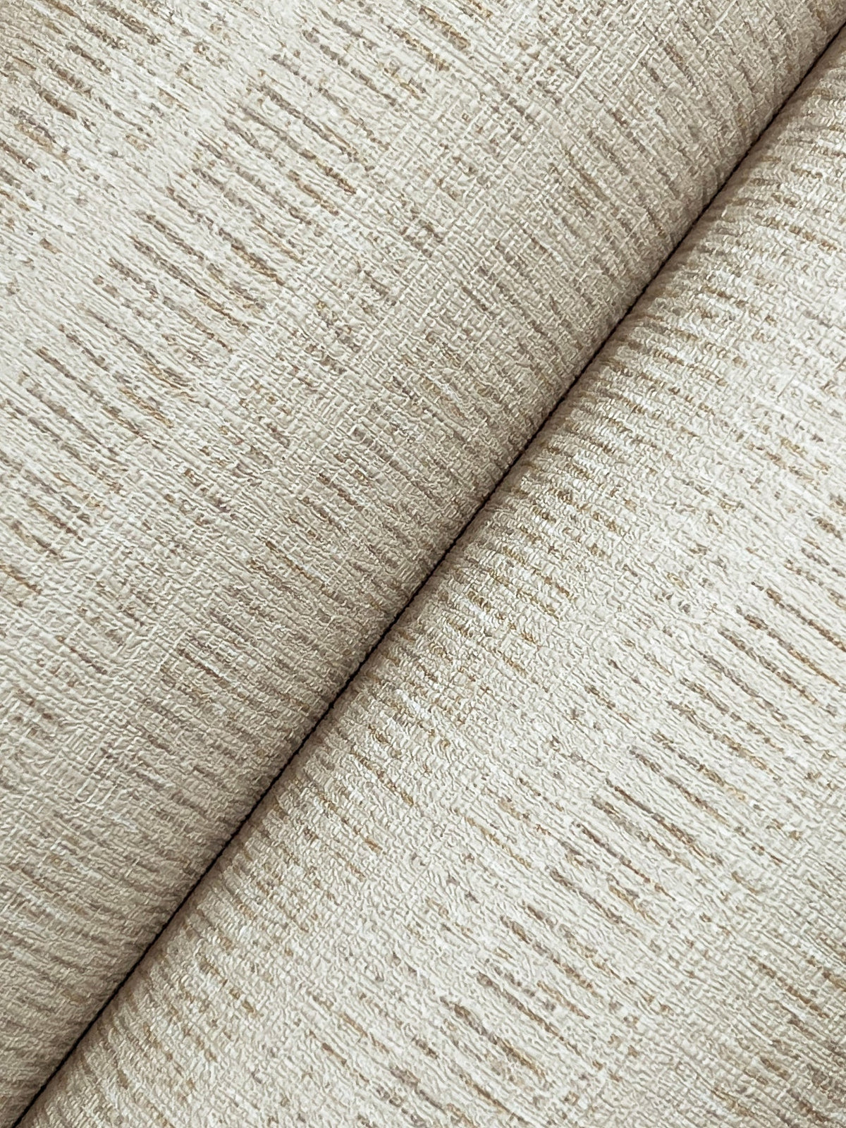 UW1094N-peel-and-stick-wallpaper-detail-closeup