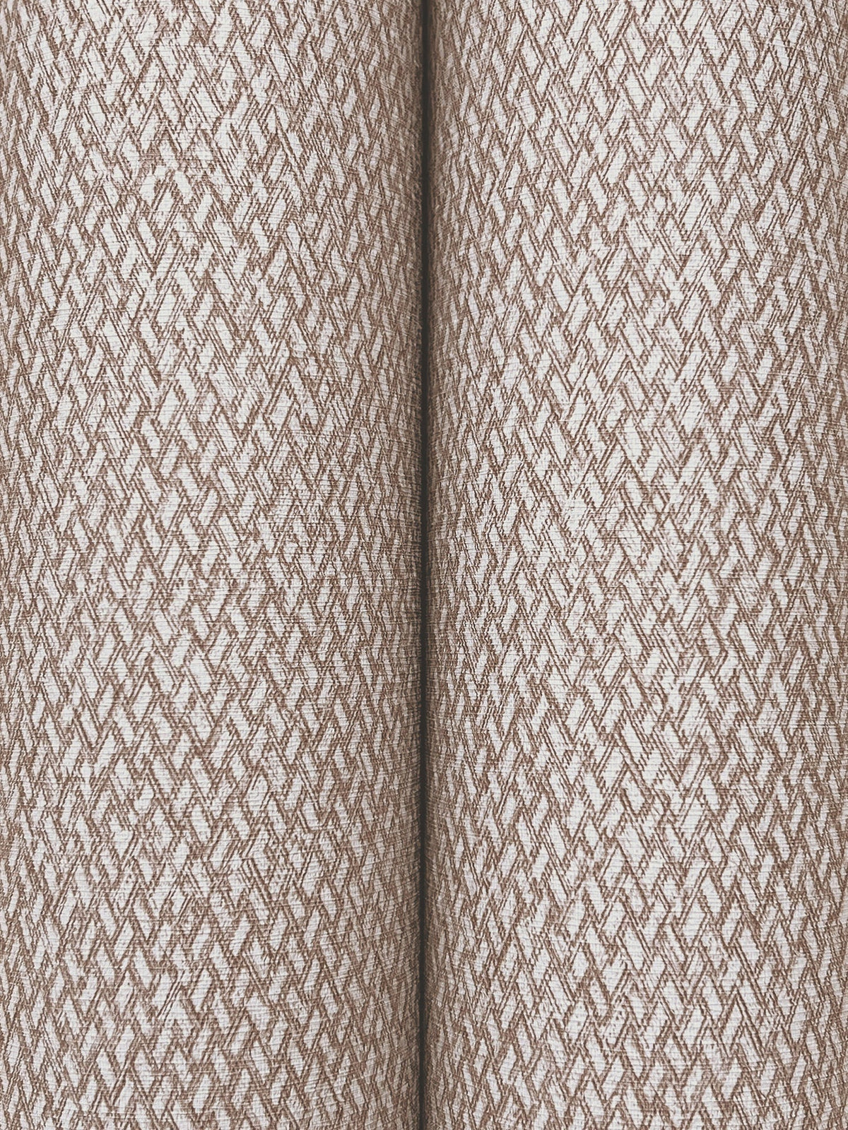 UW1121N-peel-and-stick-wallpaper-detail-closeup
