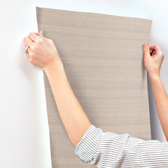 VG4406MH-peel-and-stick-wallpaper-stick-application-step