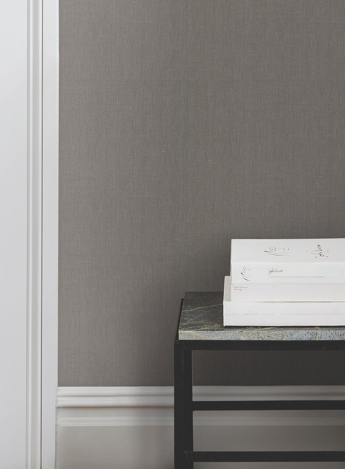 VG4412MH-peel-and-stick-wallpaper-room-scene