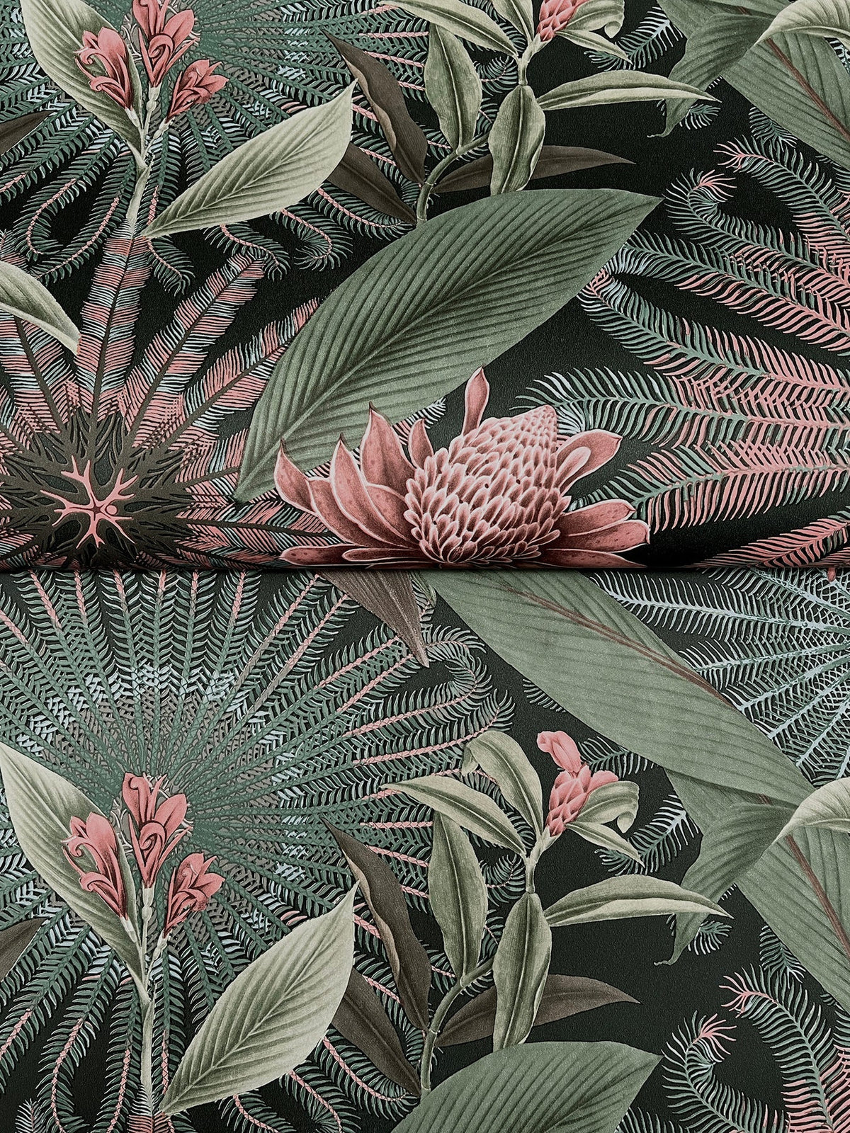 VR1530-peel-and-stick-wallpaper-detail-closeup