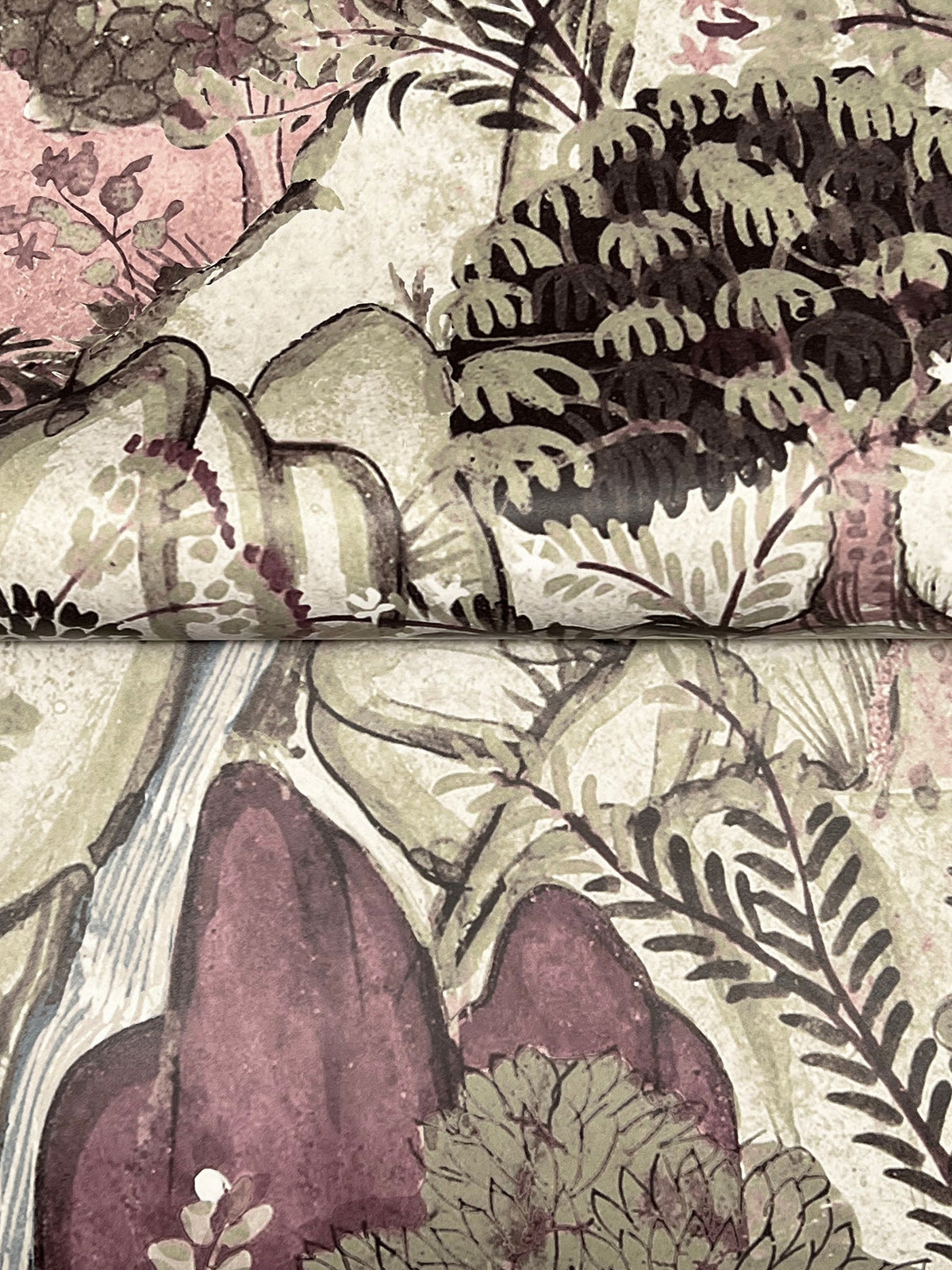 VR1556-peel-and-stick-wallpaper-detail-closeup