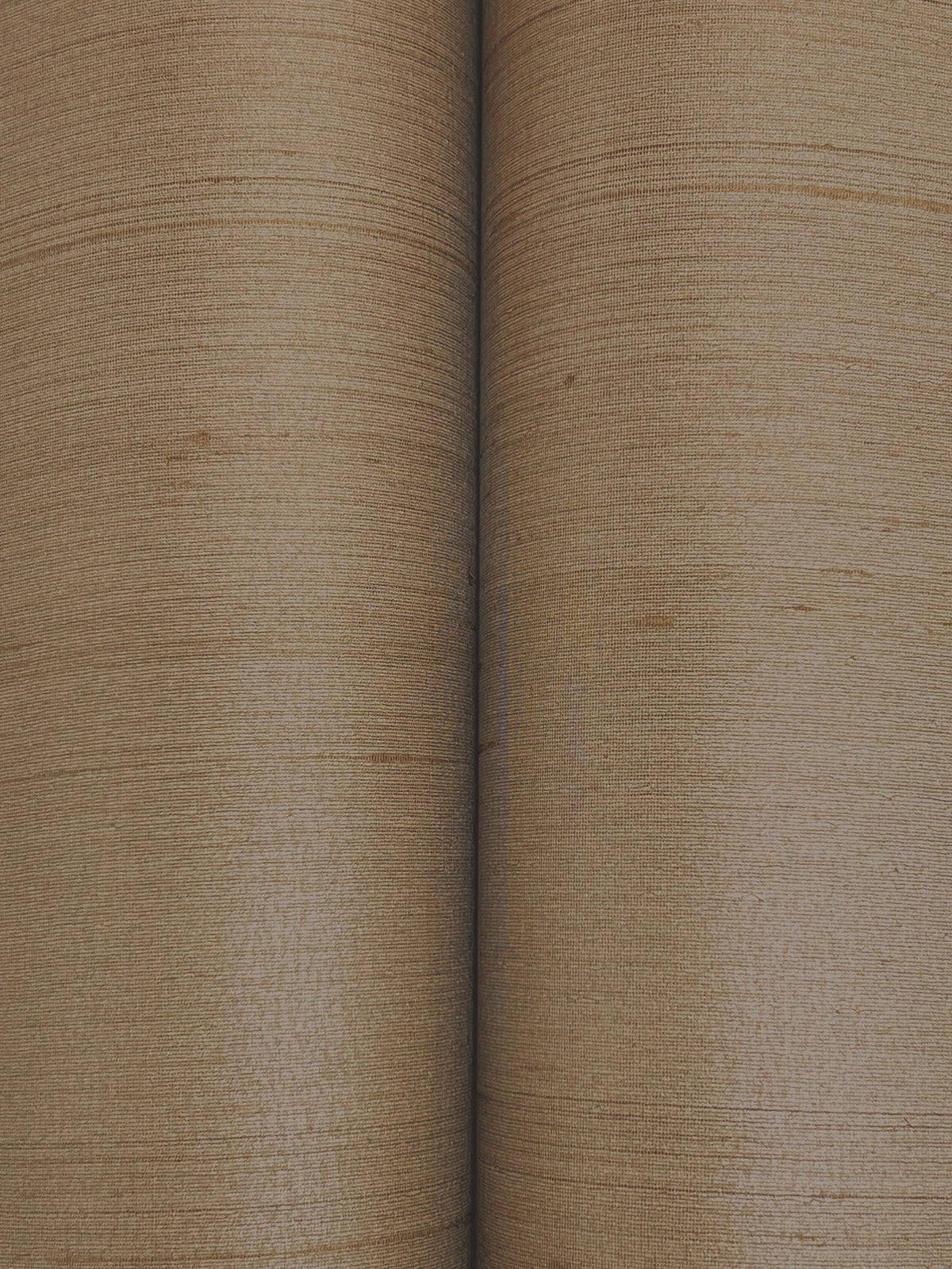 YGL7028-peel-and-stick-wallpaper-detail-closeup